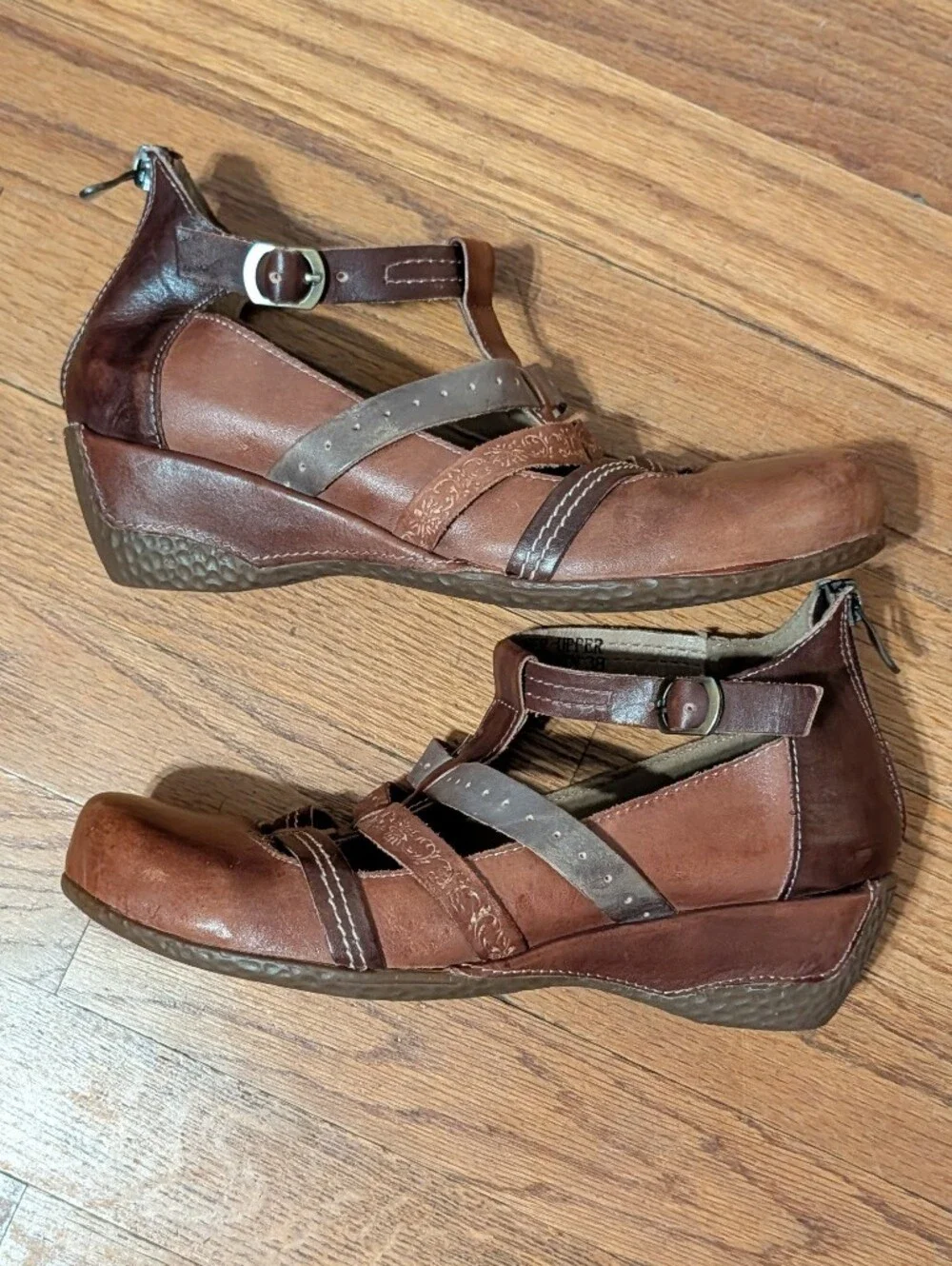L'artiste Spring Step Cognac Brown Multi Cut Out Wedges